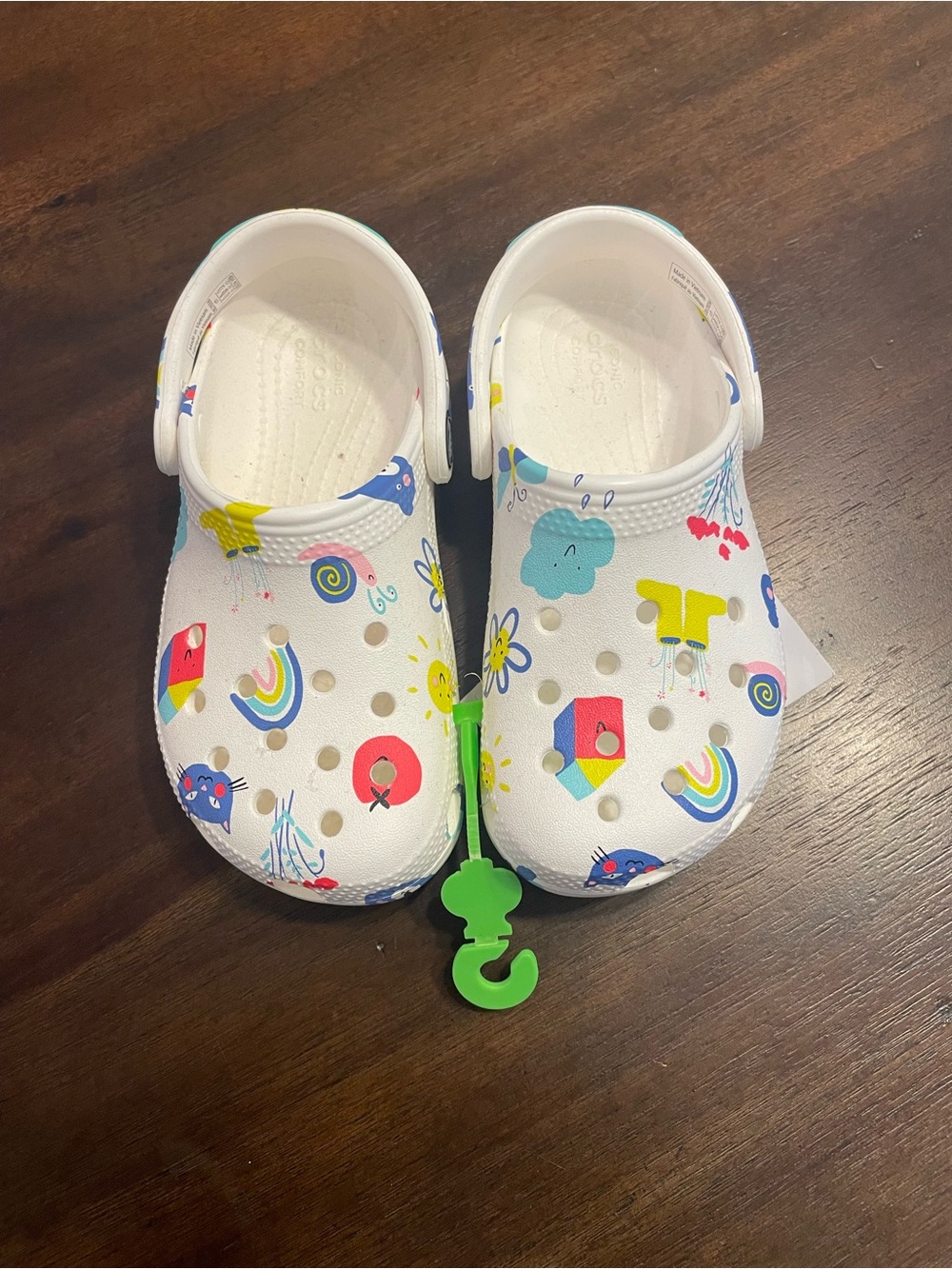 Crocs Kids Classic Doodle Print Clogs, Size C11